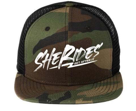 CAMO SNAPBACK